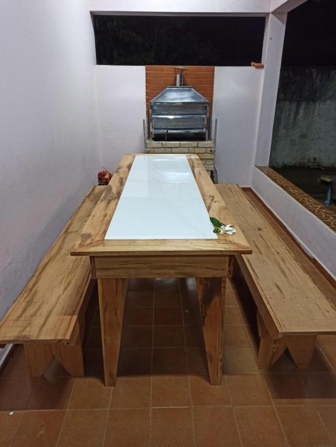 Casa C Churrasq E Wifi, Frente Ao Mar Бертиога Экстерьер фото